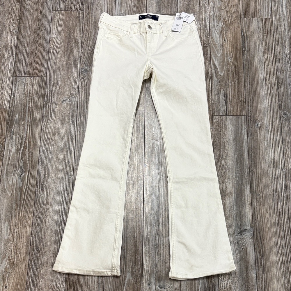 Hollister Women's Off-White Low Rise Boot Jeans